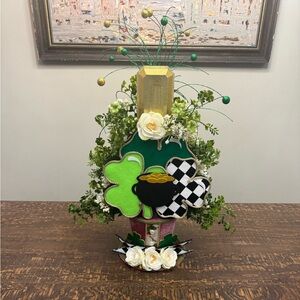 St. Patrick's Day Centerpiece Decor